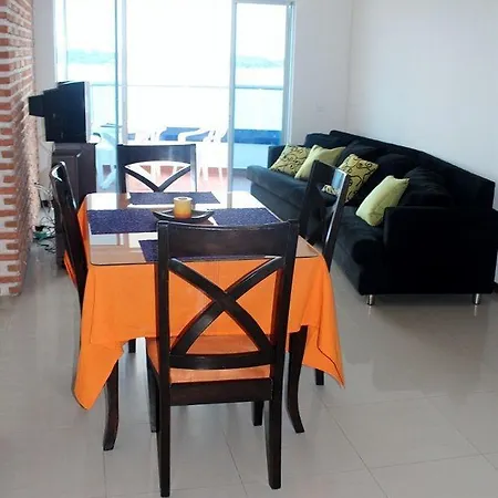 Apartamento Mirador Del Laguito Cartagena